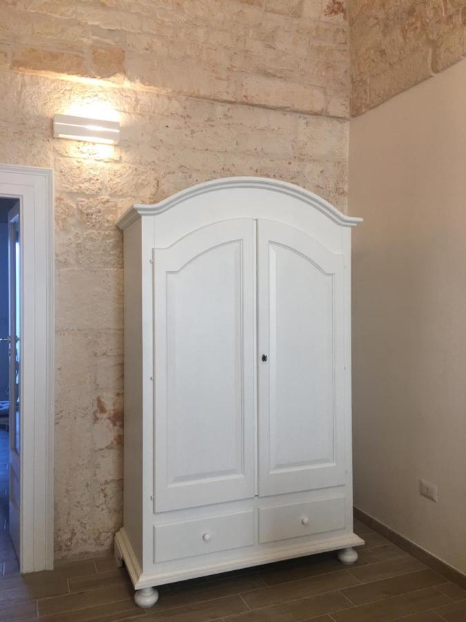 Nido Di Pietra-Dimora In Centro Bed & Breakfast Alberobello Exterior photo